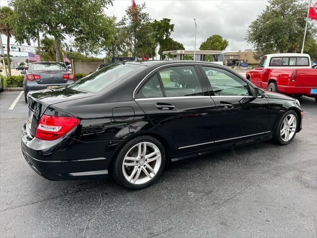Photo of 2013 Black Mercedes-Benz C-Class