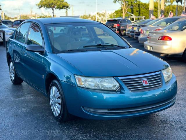 Photo of 2005 Dragonfly Green Saturn Ion