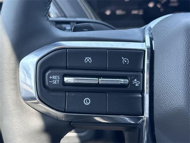 Photo of 2025 Volcanic Red Tintcoat GMC Yukon
