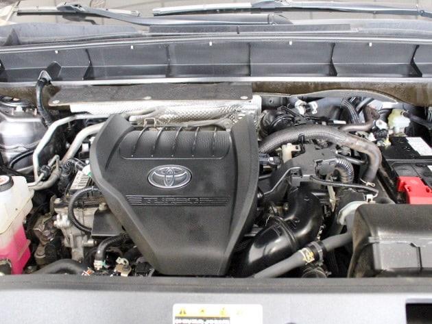 Photo of 2023 Magnetic Gray Metallic Toyota Highlander