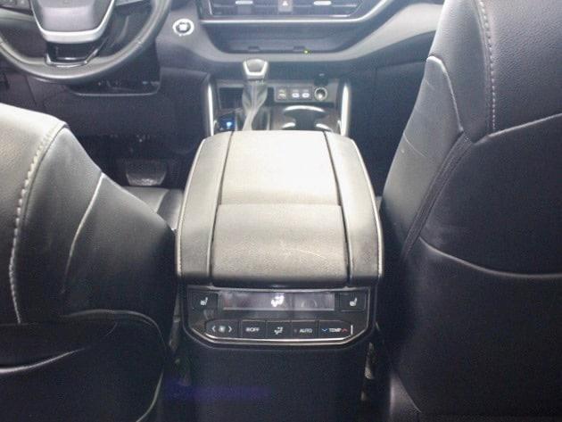 Photo of 2023 Magnetic Gray Metallic Toyota Highlander