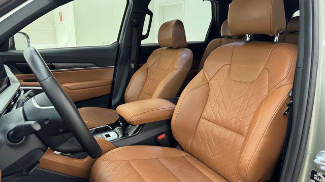 Photo of 2024 Jungle Green Kia Telluride