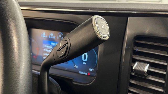 Photo of 2023 White Ford F-350