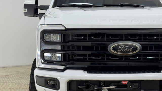 Photo of 2023 White Ford F-350