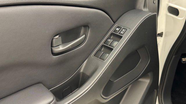 Photo of 2023 Glacier White Nissan Frontier