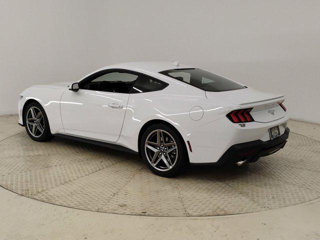 Photo of 2025 Oxford White Ford Mustang