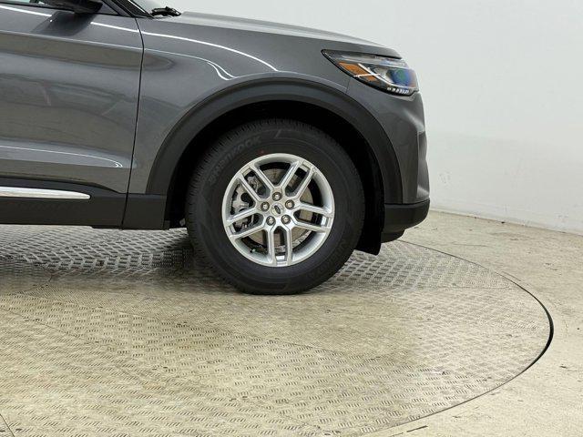 Photo of 2025 Carbonized Gray Metallic Ford Explorer