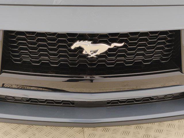 Photo of 2025 Vapor Blue Metallic Ford Mustang