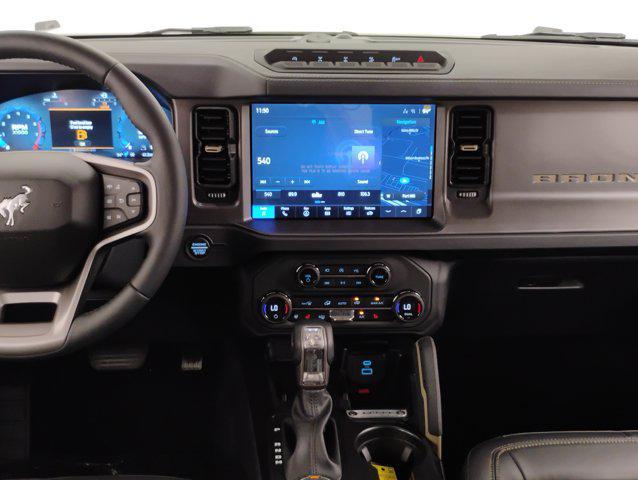 Photo of 2025 Oxford White Ford Bronco