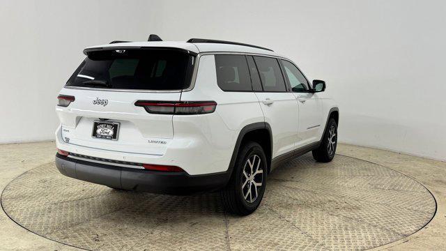 Photo of 2025 Bright White Clearcoat Jeep Grand Cherokee L
