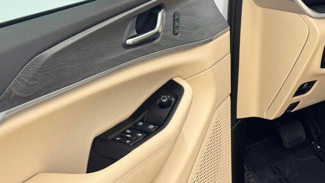 Photo of 2025 Bright White Clearcoat Jeep Grand Cherokee L