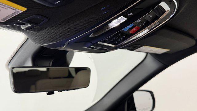 Photo of 2025 Bright White Clearcoat Jeep Grand Cherokee L