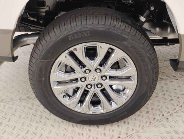 Photo of 2025 Star White Metallic Tri-Coat Ford F-150