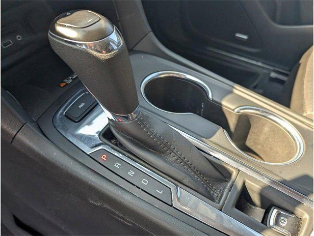 Photo of 2021 Silver Ice Metallic Chevrolet Equinox