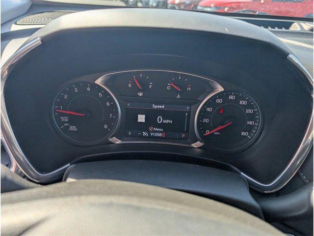 Photo of 2021 Silver Ice Metallic Chevrolet Equinox
