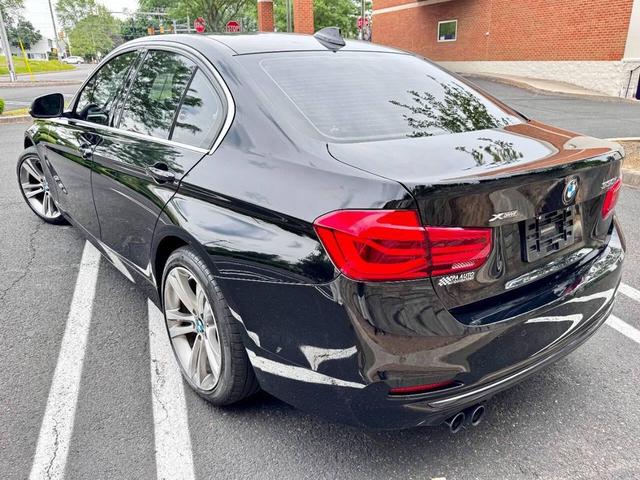 Photo of 2017 Black BMW 330