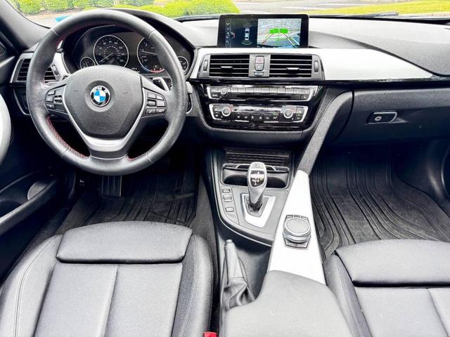 Photo of 2017 Black BMW 330