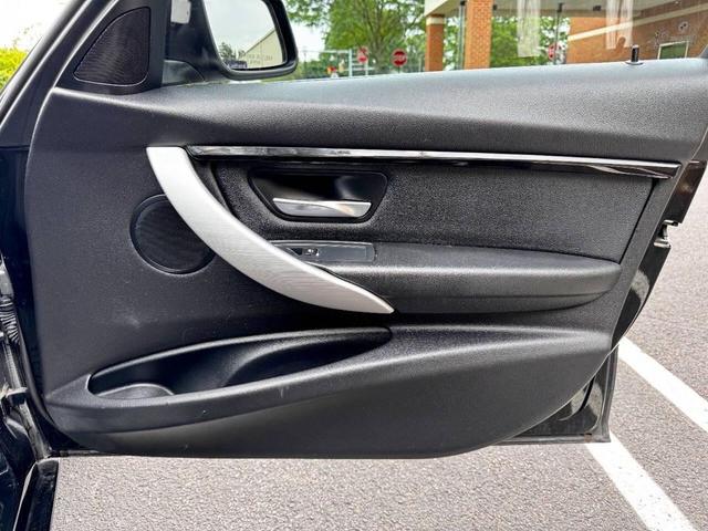 Photo of 2017 Black BMW 330