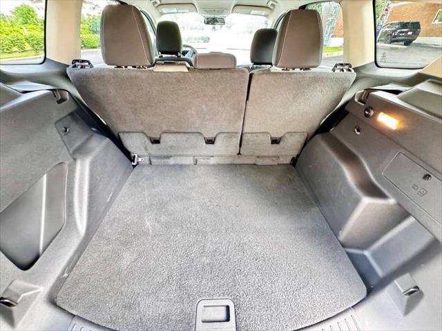 Photo of 2019 Magnetic Metallic Ford Escape