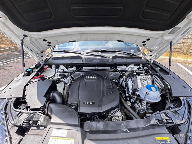 Photo of 2020 White Audi Q5