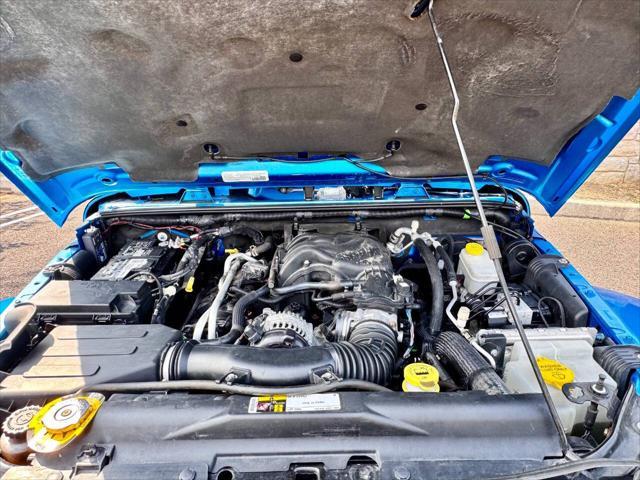 Photo of 2015 Hydro Blue Pearl Jeep Wrangler Unlimited