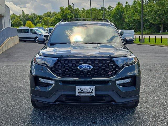 Photo of 2023 FORGED GREEN METALLIC Ford Explorer
