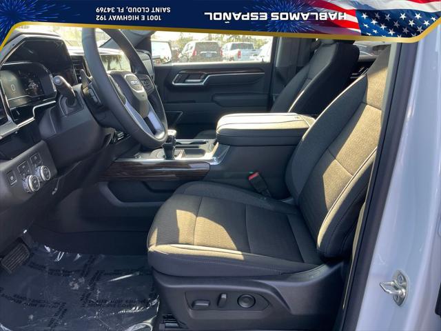 Photo of 2025 Summit White GMC Sierra 1500