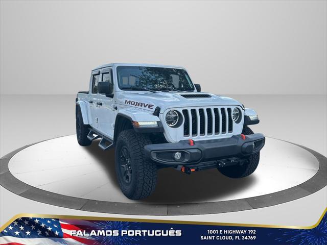 Photo of 2021 Bright White Clearcoat Jeep Gladiator