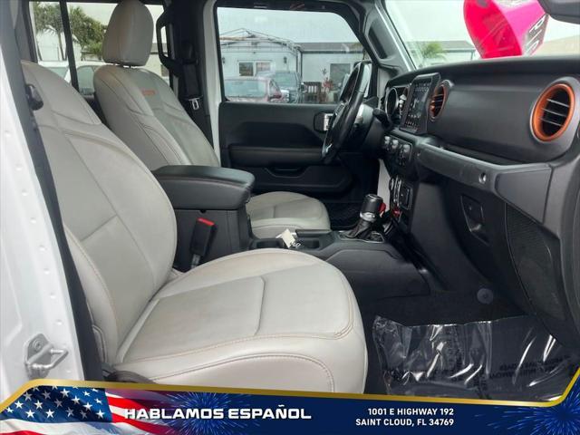 Photo of 2021 Bright White Clearcoat Jeep Gladiator