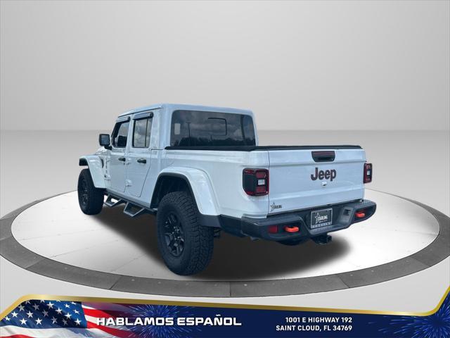 Photo of 2021 Bright White Clearcoat Jeep Gladiator