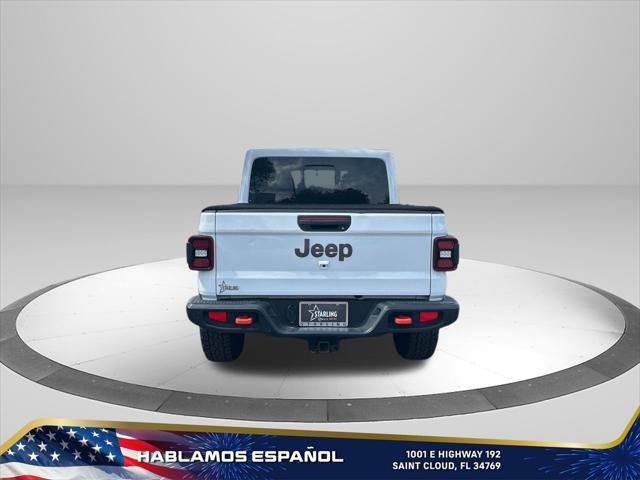Photo of 2021 Bright White Clearcoat Jeep Gladiator
