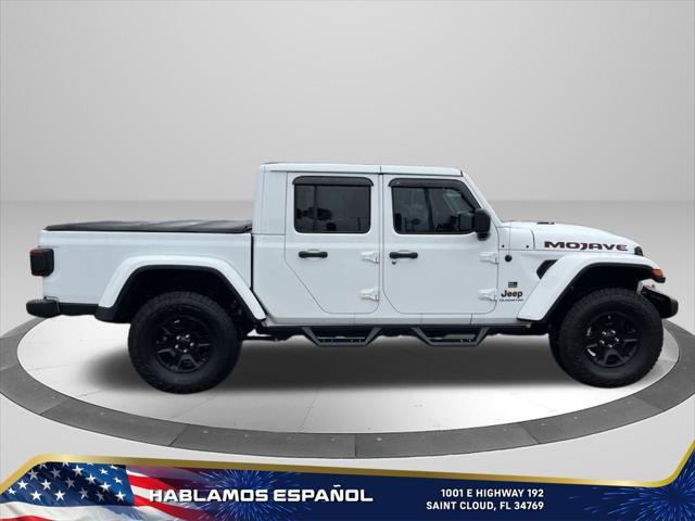 Photo of 2021 Bright White Clearcoat Jeep Gladiator