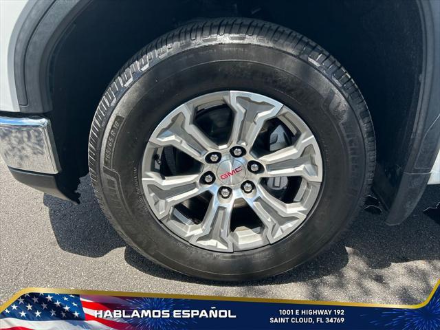 Photo of 2022 Summit White GMC Sierra 1500