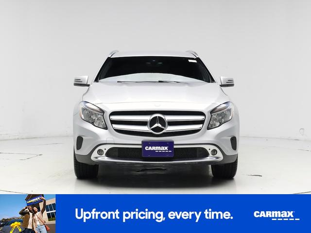 Photo of 2016 Silver Mercedes-Benz GLA-Class