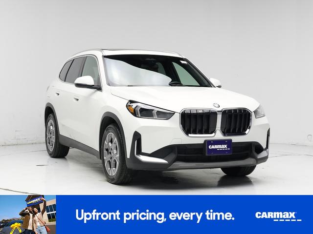 Photo of 2023 White BMW X1