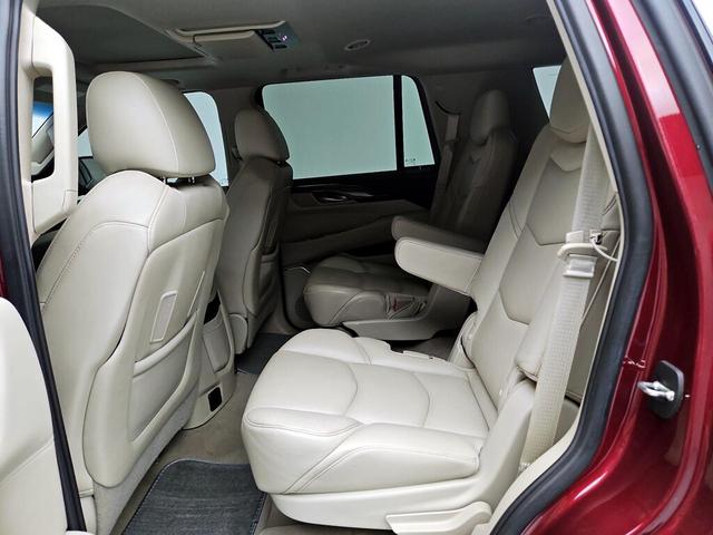 Photo of 2019 Burgundy Cadillac Escalade