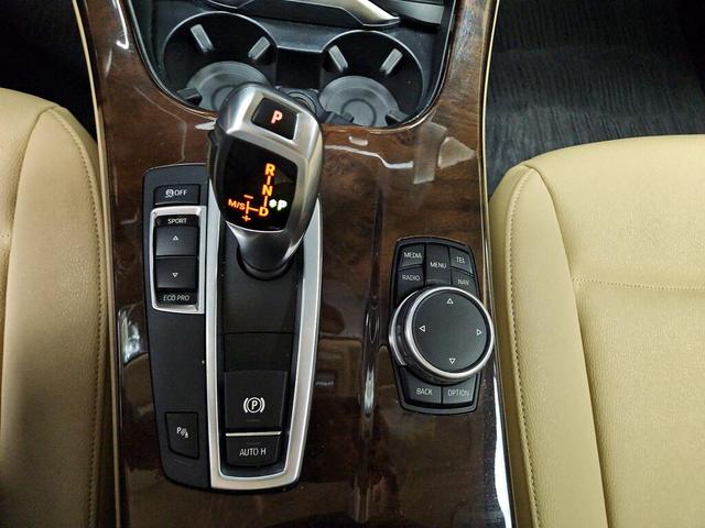 Photo of 2016 White BMW X3