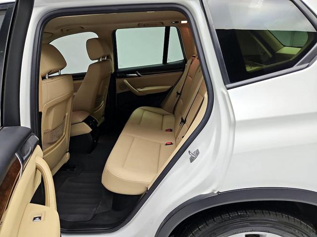 Photo of 2016 White BMW X3