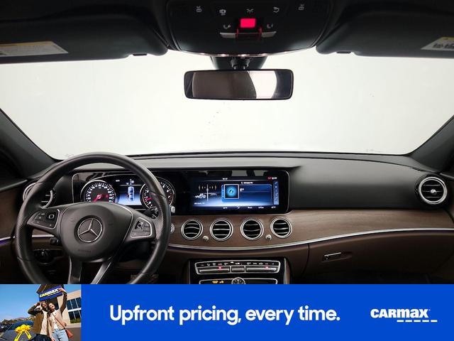 Photo of 2017 Blue Mercedes-Benz E-Class