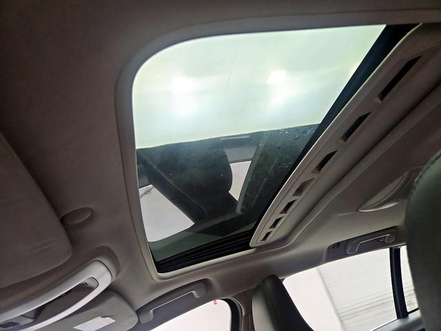 Photo of 2016 White Volvo V60
