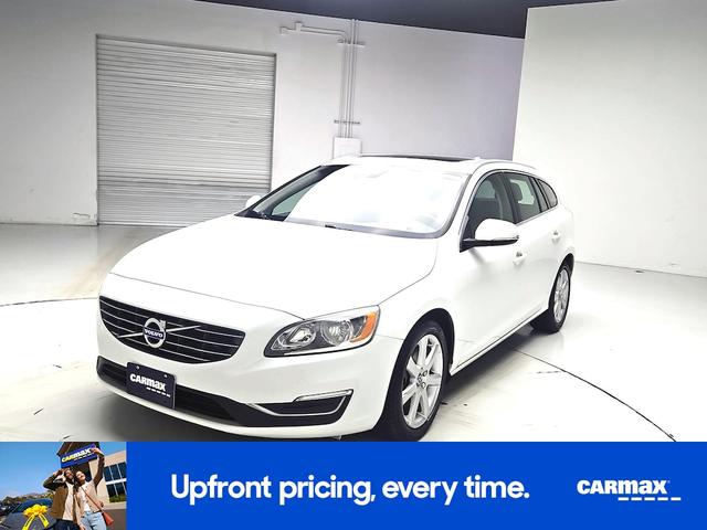 Photo of 2016 White Volvo V60