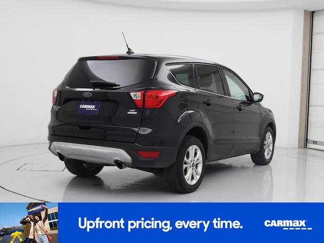 Photo of 2019 Black Ford Escape