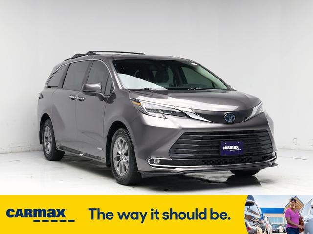 2021 Toyota Sienna
