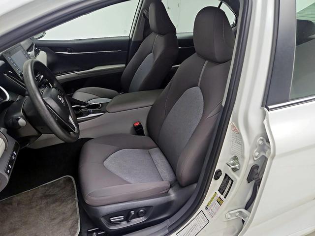 Photo of 2023 White Toyota Camry