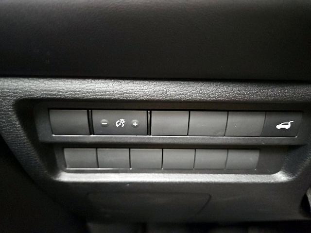 Photo of 2023 Black Mitsubishi Outlander