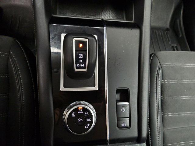 Photo of 2023 Black Mitsubishi Outlander