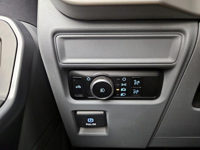 Photo of 2023 Silver Ford F-150