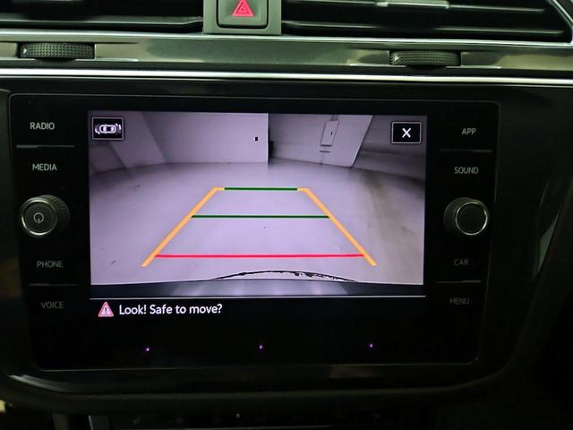 Photo of 2022 Gray Volkswagen Tiguan