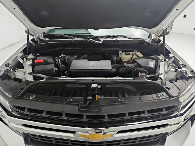 Photo of 2019 White Chevrolet Silverado 1500