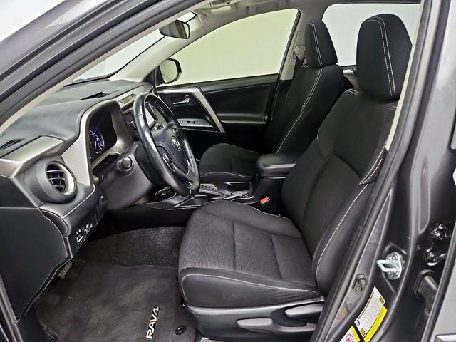 Photo of 2017 Gray Toyota RAV4